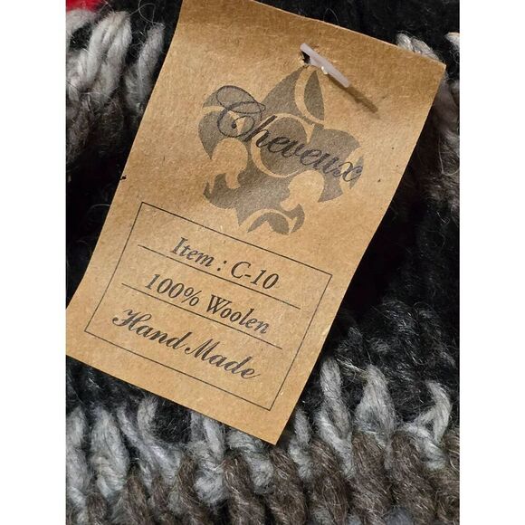 Cheveux 100% Wool Handmade Beanie - Picture 4 of 4